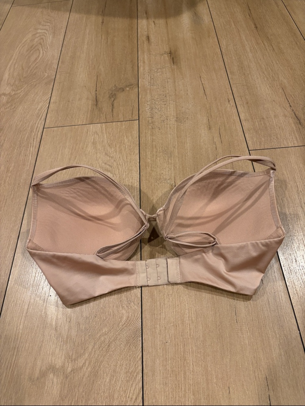 Victoria’s Secret bra size 32DD - Picture 2 of 12